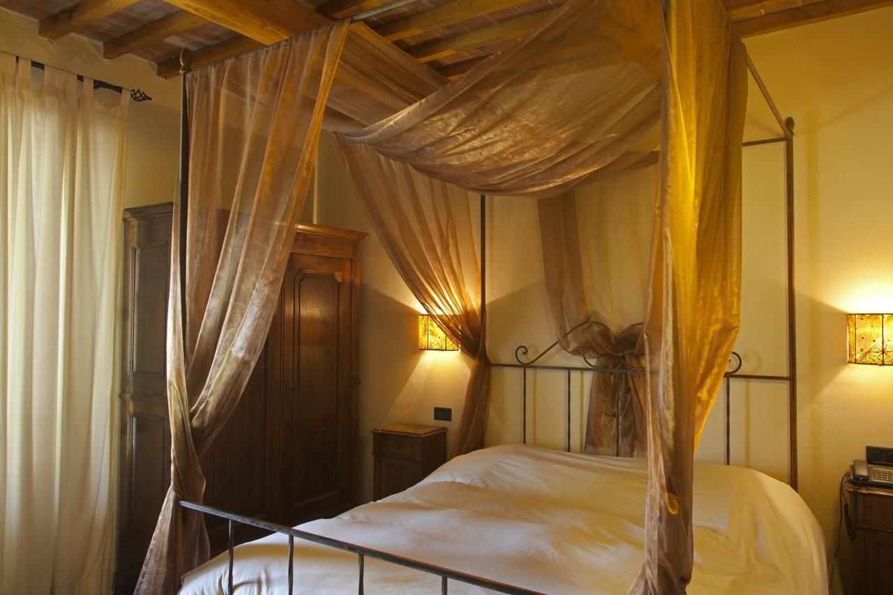 モンテメラノ Bio Agriturismo La Bell'Antigliaヴィラ エクステリア 写真