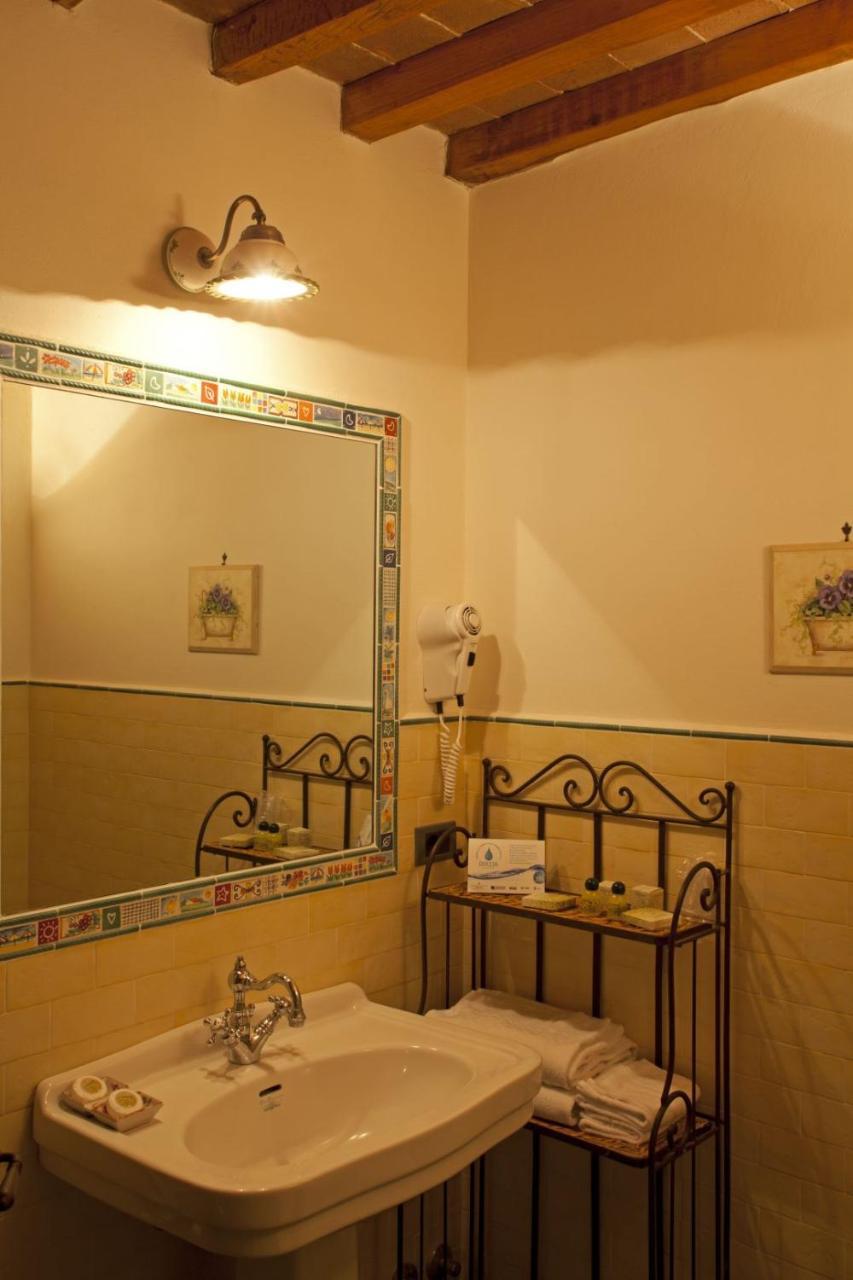 モンテメラノ Bio Agriturismo La Bell'Antigliaヴィラ エクステリア 写真